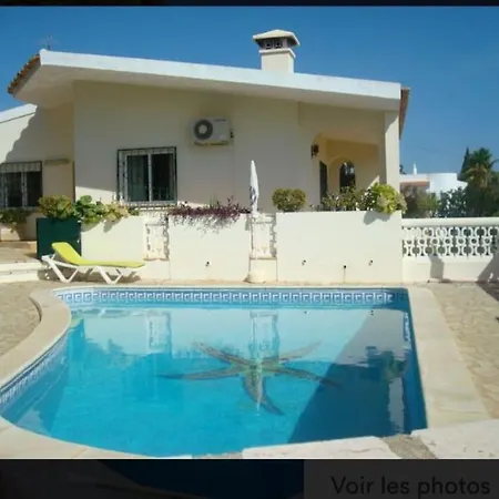 Avec Piscine